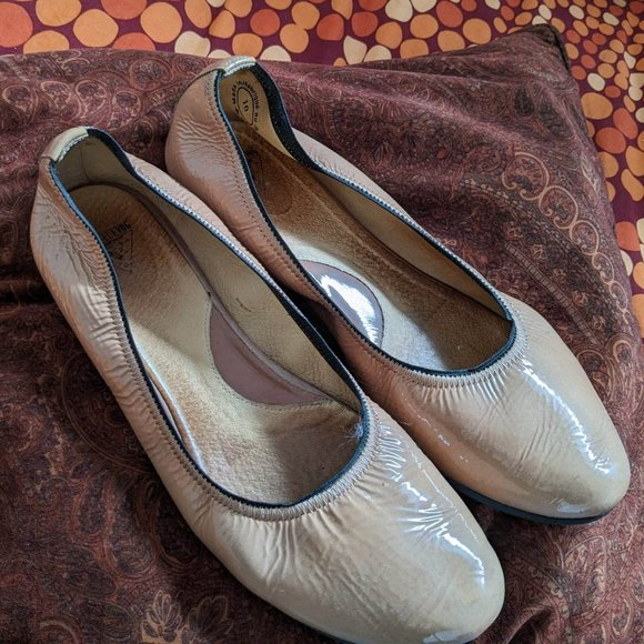 John Fluevog Beige Ballet Flats, Size 10 - Picture 2 of 3
